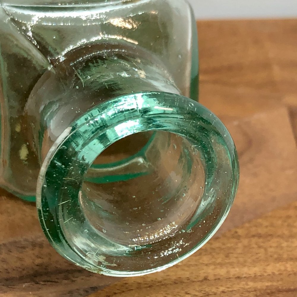 Antique Whittemore Royal Gloss Bottle - Picture 7 of 15